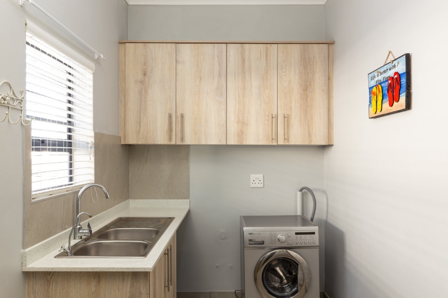 3 Bedroom Property for Sale in Laaiplek Western Cape